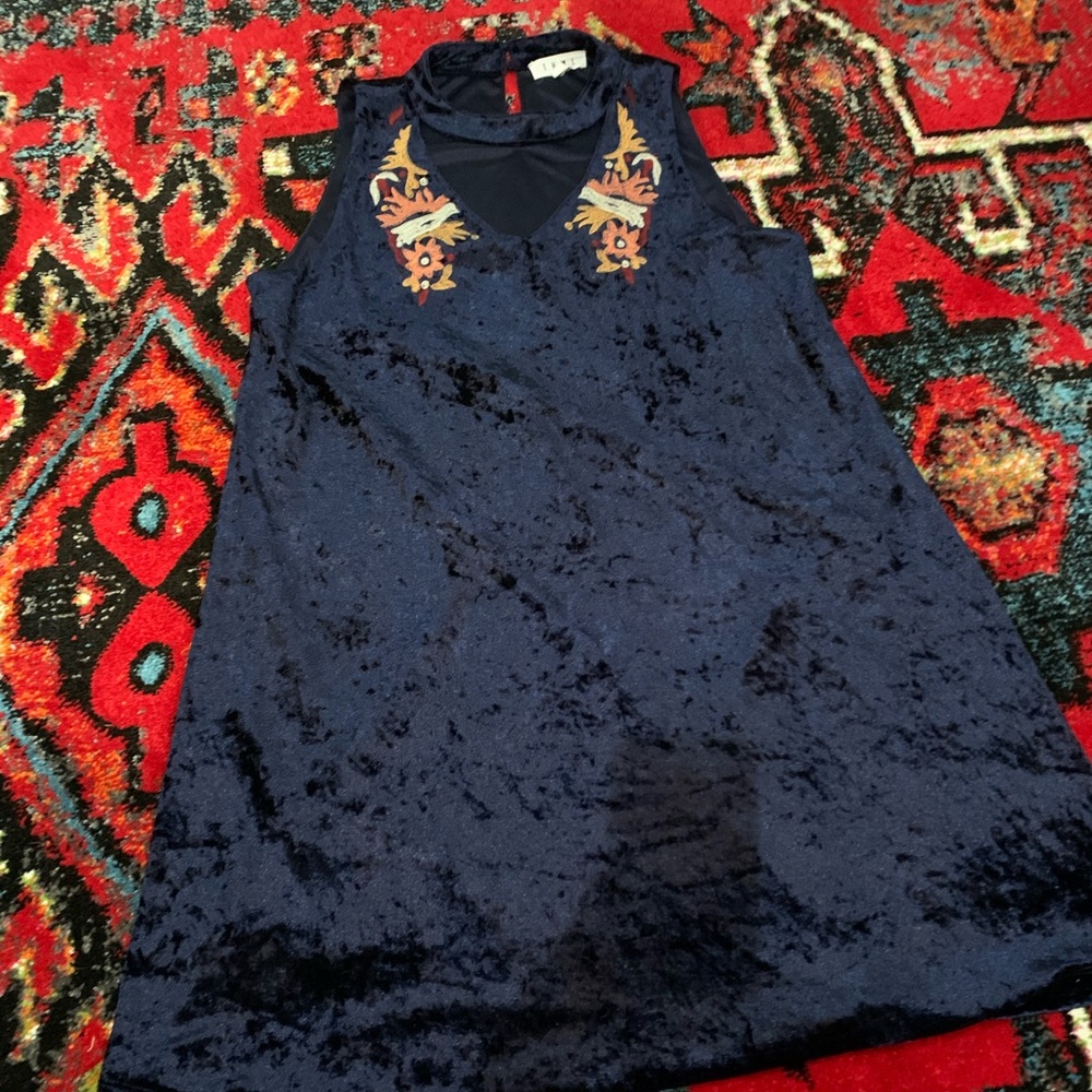 Velvet lined embroidered stitch choker dress